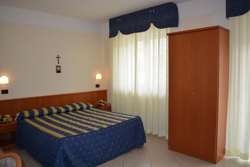 Hotel La Buona Forchetta - S. Anna San Giovanni Rotondo Esterno foto